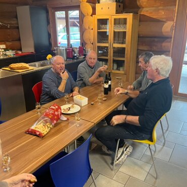 DBD46FDC-DA1B-4358-8A02-153AE1B18CED_1_105_c